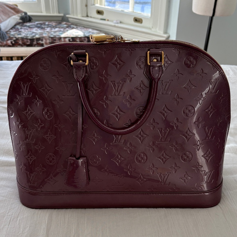 Louis Vuitton Vernis Alma PM Patent Leather Plum bag